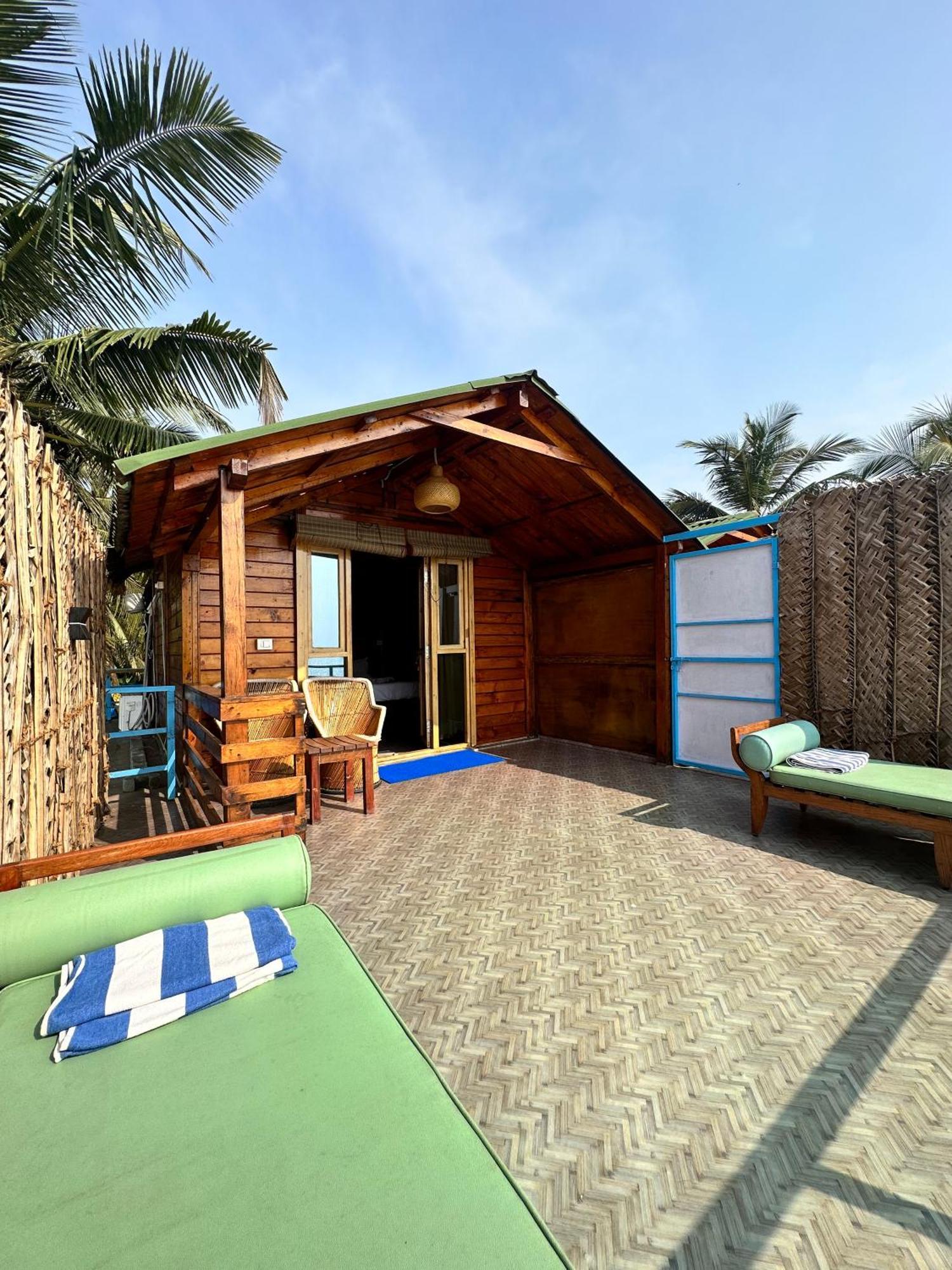 New Common Home Agonda Exterior photo