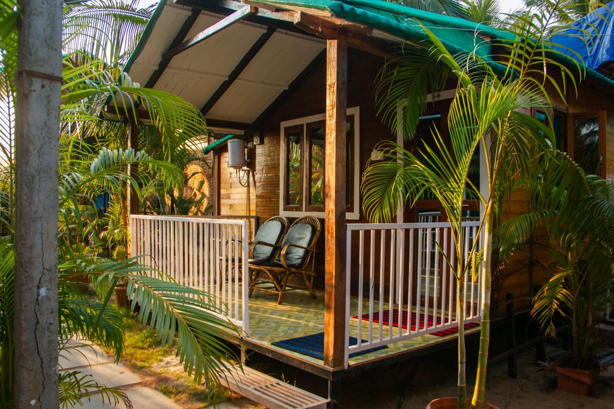 New Common Home Agonda Exterior photo