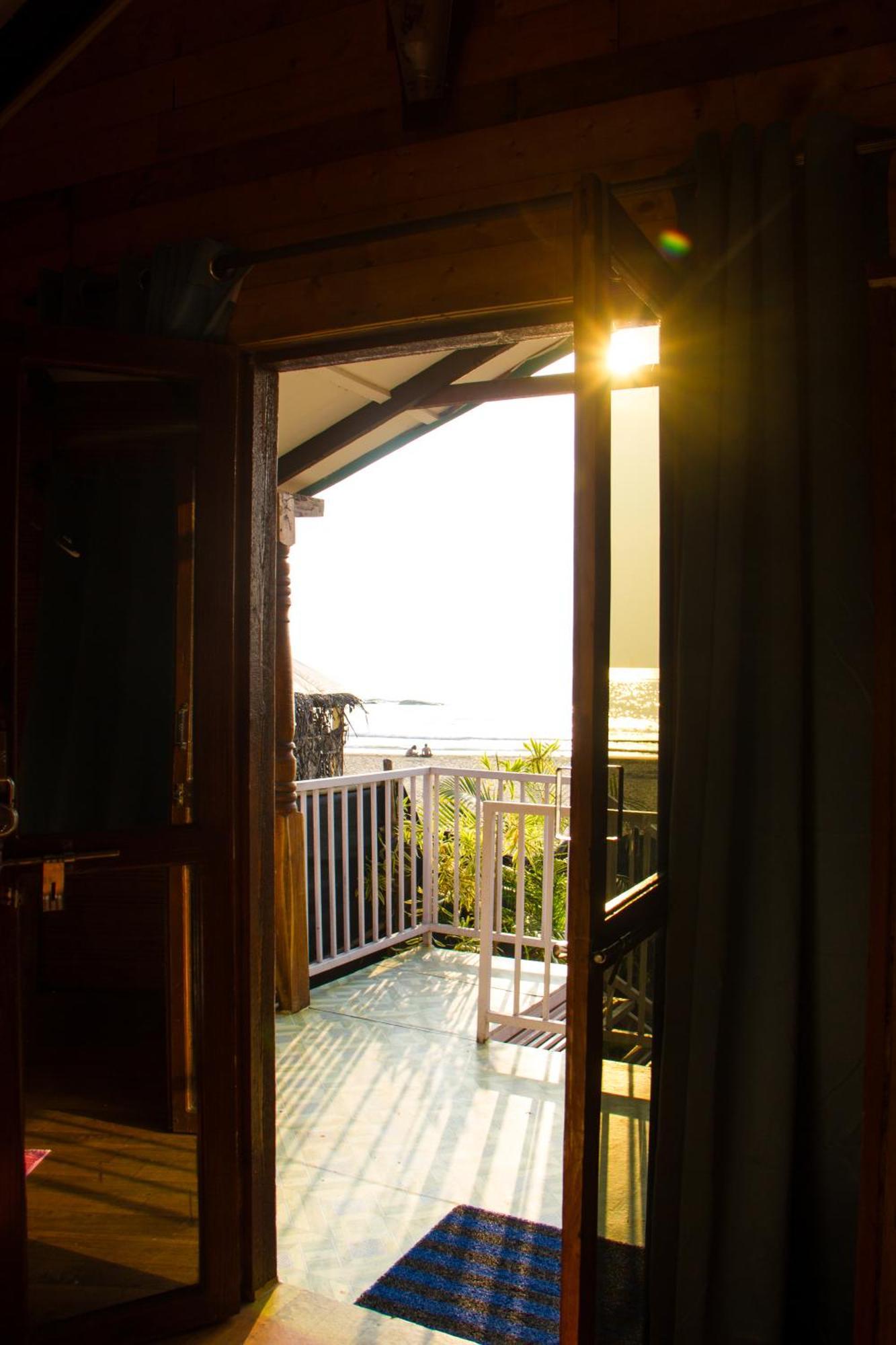 New Common Home Agonda Exterior photo