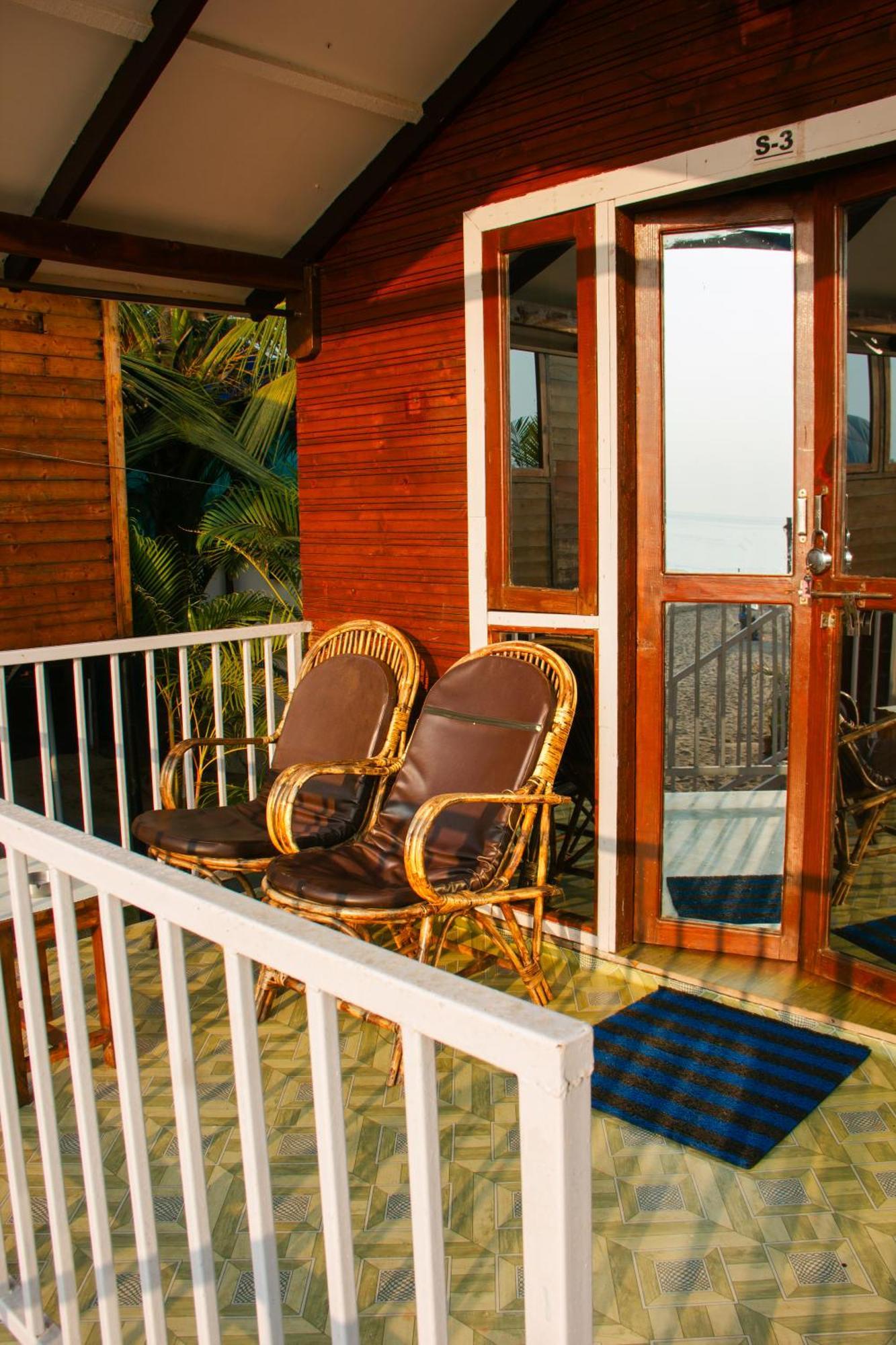 New Common Home Agonda Exterior photo
