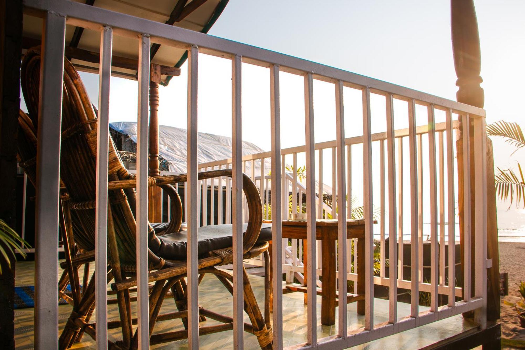 New Common Home Agonda Exterior photo