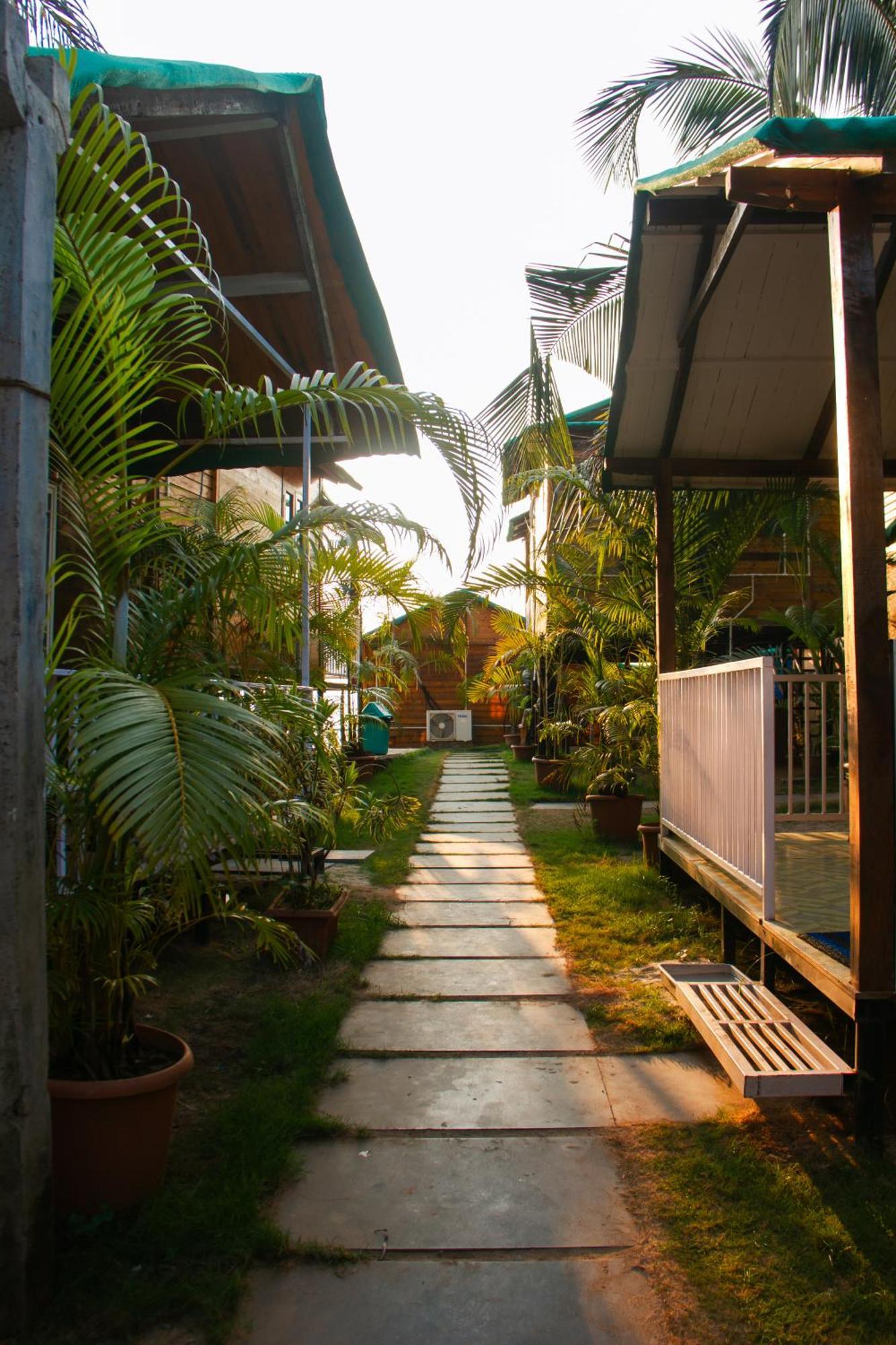 New Common Home Agonda Exterior photo