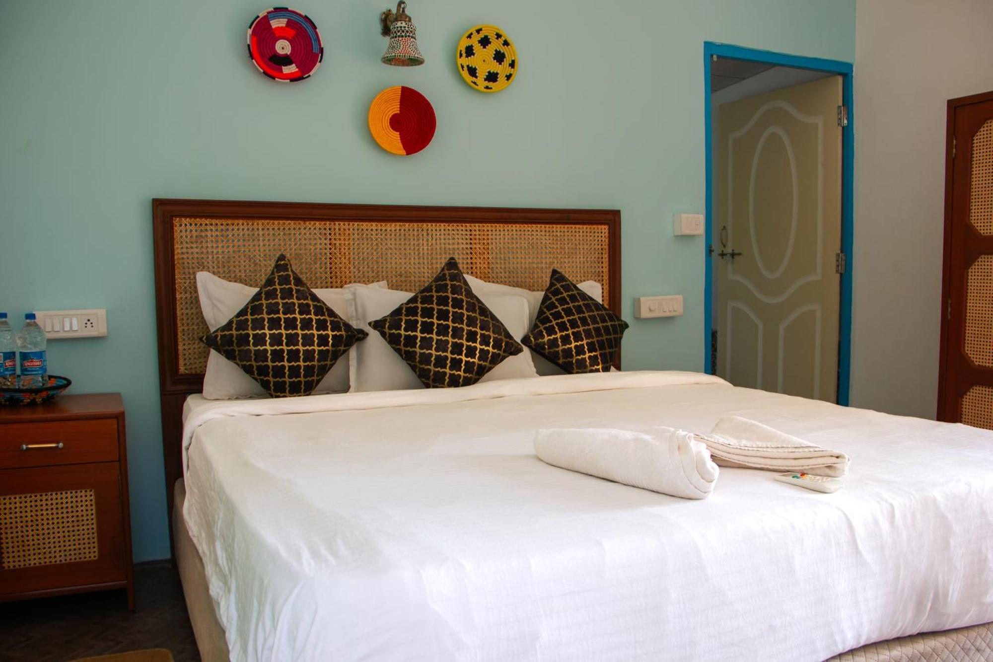 New Common Home Agonda Room photo